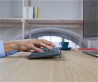 Logitech MK235 | Draadloze Muis en Toetsenbordcombo | QWERTY Logitech MK235 | Draadloze Muis en Toetsenbordcombo | QWERTY