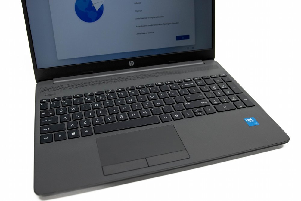 HP 250R G10 15.6" F-HD IPS Core i5 16GB 512GB W11 Pro